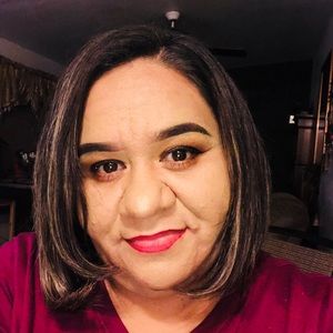 Meet your Posher, Angie